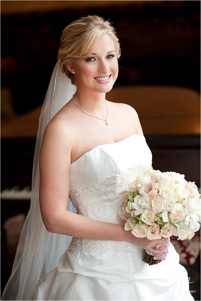 Courtney’s Bridal Portraits – Crystal Ballroom at the Post Rice Lofts ...